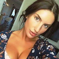 Шлюха Милана 24289